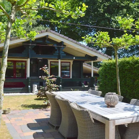 Finnish Bungalow With Garden, A Modern Bathroom, Near Harderwijk, Veluwe Casa de Férias *
